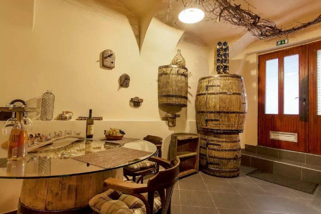 Beer & Wine Cellar Apartment Ljubljana Exterior photo